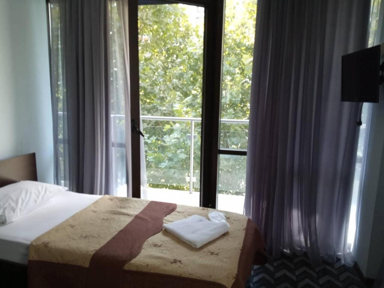 Hotel Georgia Tbilisi Eksteriør billede